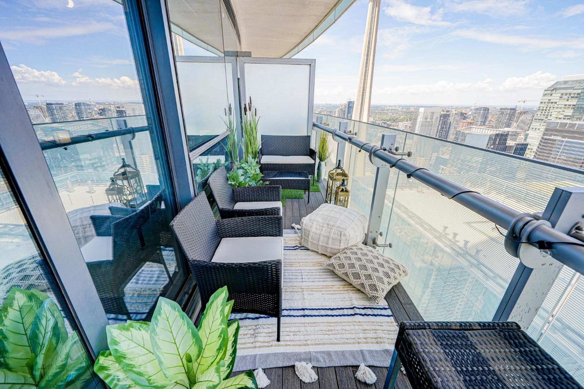 Skytree - Modern Rusty Condo Close To Union Station In Heart Of Downtown Торонто Екстер'єр фото